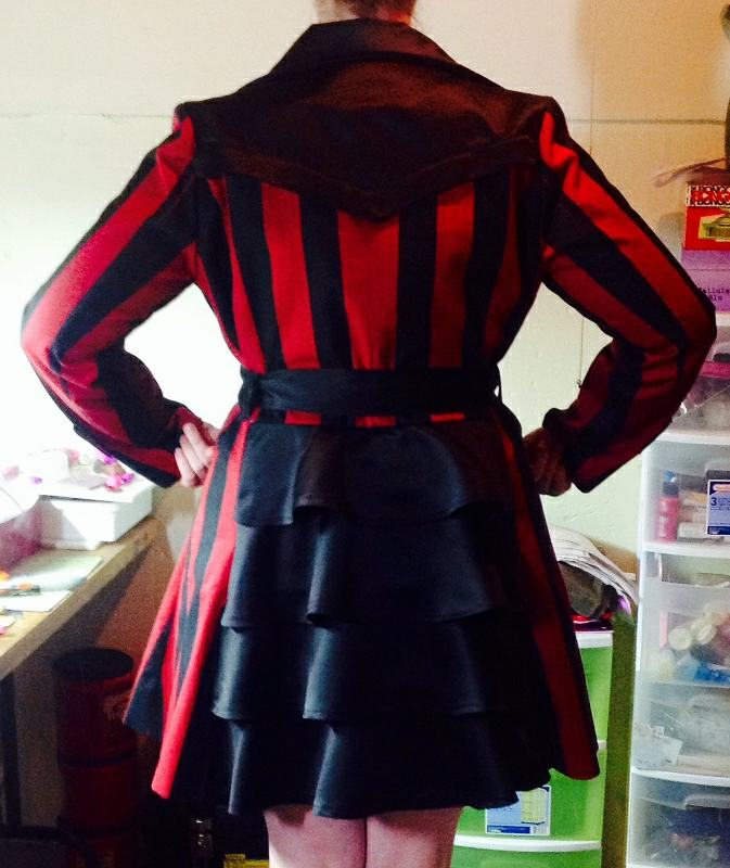 Raincoat - Sewing Pattern #4176. Made-to-measure sewing pattern from