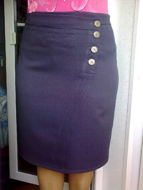 Skirt With Buttons Sewing Pattern 5985. Madetomeasure sewing